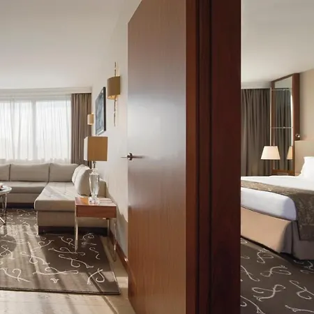 Crowne Plaza Paris - Neuilly, An Ihg Hotel Neuilly-sur-Seine