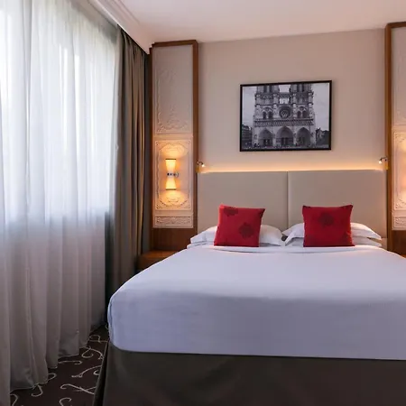 Otel Crowne Plaza Paris - Neuilly, An Ihg 4*