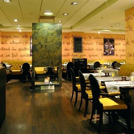 Crowne Plaza Paris - Neuilly, An Ihg 4* Neuilly-sur-Seine